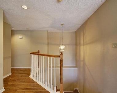 3632 Campstone Drive - Photo Thumbnail 20