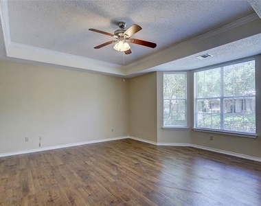 3632 Campstone Drive - Photo Thumbnail 15