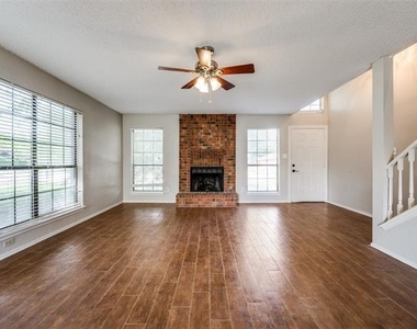 1468 Sedalia Drive - Photo Thumbnail 3