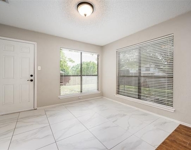 1468 Sedalia Drive - Photo Thumbnail 7