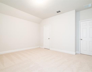 3816 Walden Drive - Photo Thumbnail 24