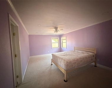 3709 Pinewood Street - Photo Thumbnail 13