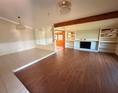 3709 Pinewood Street - Photo Thumbnail 4