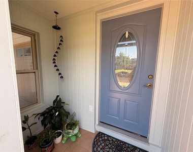 3709 Pinewood Street - Photo Thumbnail 1
