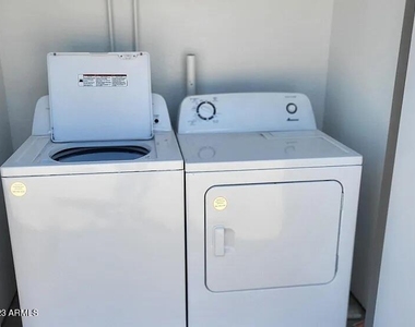 1522 W Polk Street - Photo Thumbnail 10