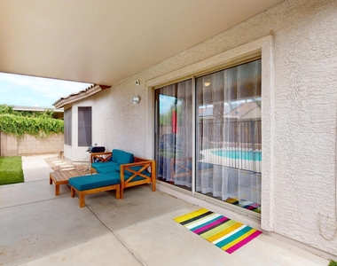 15420 N 160th Lane - Photo Thumbnail 25