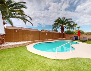 15420 N 160th Lane - Photo Thumbnail 27