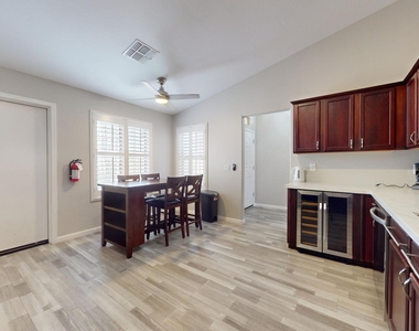 15420 N 160th Lane - Photo Thumbnail 8