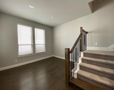13098 Scissortail Drive - Photo Thumbnail 5