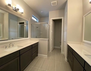 13098 Scissortail Drive - Photo Thumbnail 8