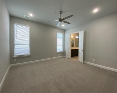 13098 Scissortail Drive - Photo Thumbnail 7
