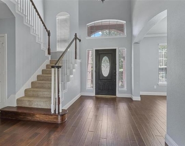 9669 Plains Circle - Photo Thumbnail 4