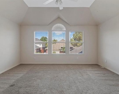 9669 Plains Circle - Photo Thumbnail 16