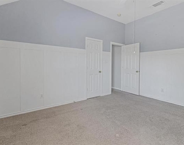 9669 Plains Circle - Photo Thumbnail 21