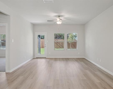 6001 Belchamp Drive - Photo Thumbnail 8