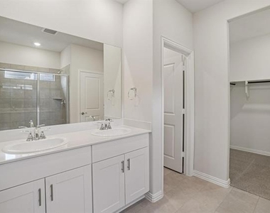 6001 Belchamp Drive - Photo Thumbnail 18