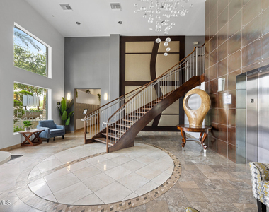 945 E Playa Del Norte Drive - Photo Thumbnail 2