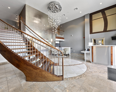 945 E Playa Del Norte Drive - Photo Thumbnail 1