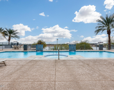 945 E Playa Del Norte Drive - Photo Thumbnail 48