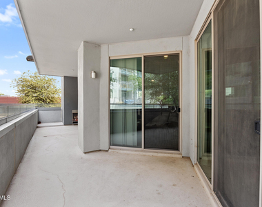 945 E Playa Del Norte Drive - Photo Thumbnail 36