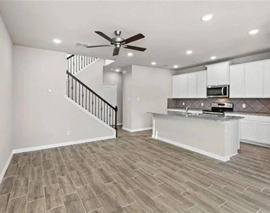 2820 Percheron Drive - Photo Thumbnail 2