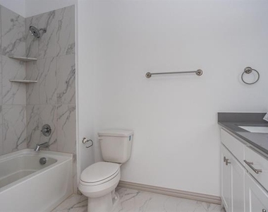 1328 Hill Country Place - Photo Thumbnail 20