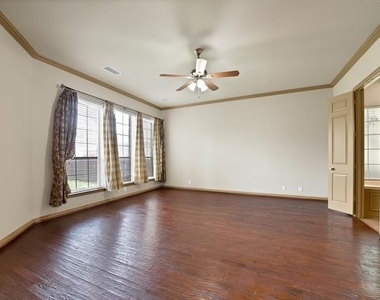 2245 Homestead Lane - Photo Thumbnail 23