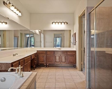 2245 Homestead Lane - Photo Thumbnail 26