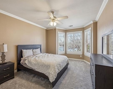 5012 Kirkland Court - Photo Thumbnail 22