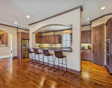5012 Kirkland Court - Photo Thumbnail 14