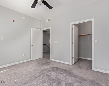 6745 N 93rd Avenue - Photo Thumbnail 11