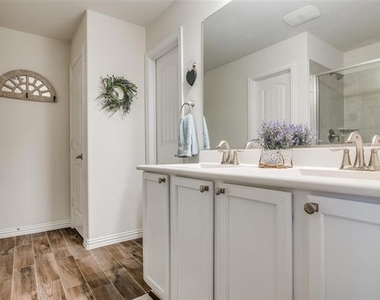 1203 Timberfalls Drive - Photo Thumbnail 12