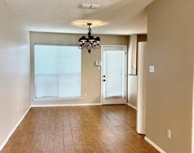 5744 Giddyup Lane - Photo Thumbnail 7