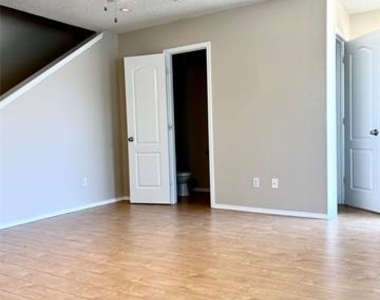 5744 Giddyup Lane - Photo Thumbnail 5