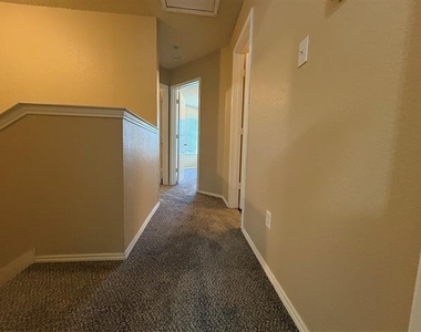 5744 Giddyup Lane - Photo Thumbnail 36