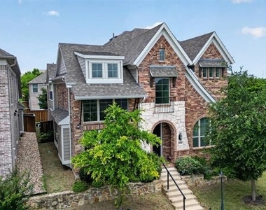 8700 Fairway Lane - Photo Thumbnail 3