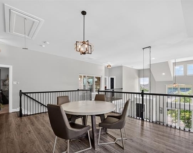 8700 Fairway Lane - Photo Thumbnail 24