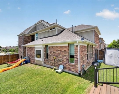 8700 Fairway Lane - Photo Thumbnail 32