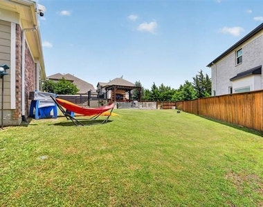 8700 Fairway Lane - Photo Thumbnail 31