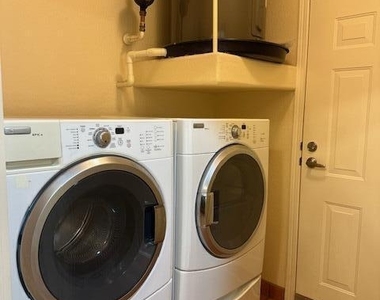14250 W Wigwam Boulevard - Photo Thumbnail 4