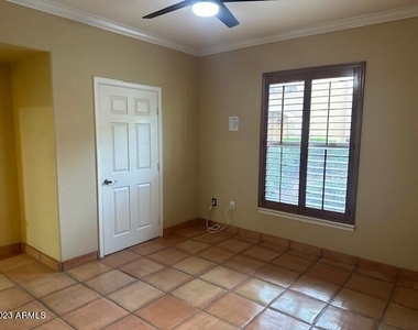 14250 W Wigwam Boulevard - Photo Thumbnail 9