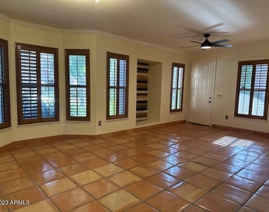 14250 W Wigwam Boulevard - Photo Thumbnail 3