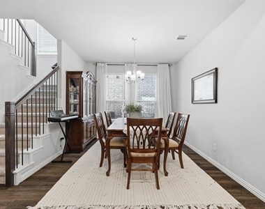 3006 Milton Drive - Photo Thumbnail 5