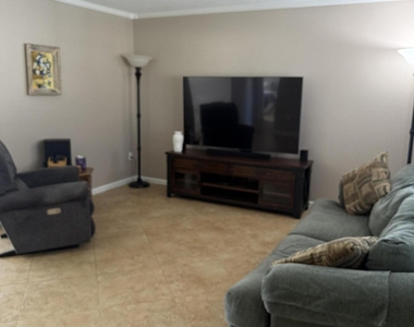 10659 W Tropicana Circle N -- -- W - Photo Thumbnail 1