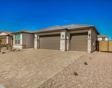 2503 S 180th Drive - Photo Thumbnail 1