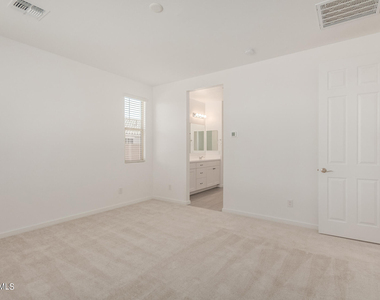 2503 S 180th Drive - Photo Thumbnail 13
