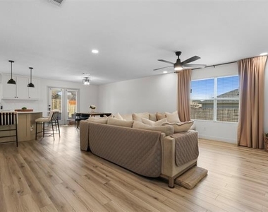 2031 Lake Trail Drive - Photo Thumbnail 8