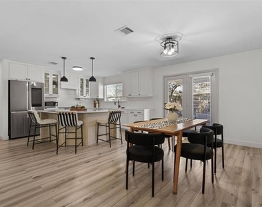 2031 Lake Trail Drive - Photo Thumbnail 13