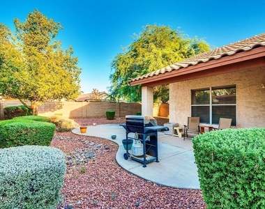 1381 S Yucca Place - Photo Thumbnail 1
