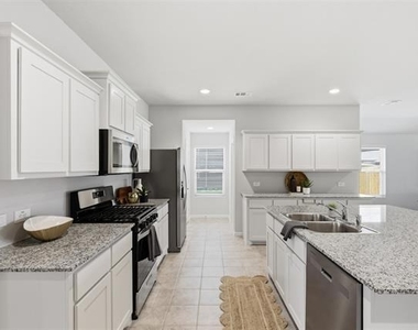 13504 Gunsmoke Lane - Photo Thumbnail 11